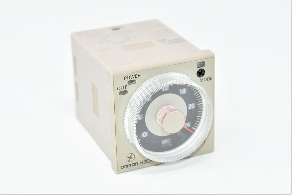 Anfim 500181 Digital Timer Omron Volt. 100 - 240 - Ul | Fits Super Caimano Barista - Image 2